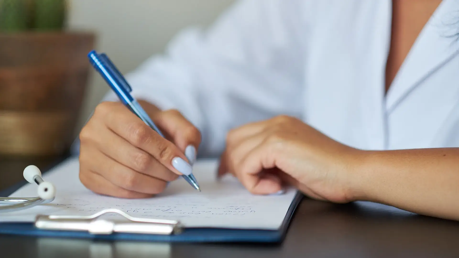 A licensed naturopathic physician in consultation with a patient in South Tempe, AZ
